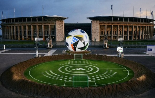 УЄФА офіційно представив м'яч до Євро-2024