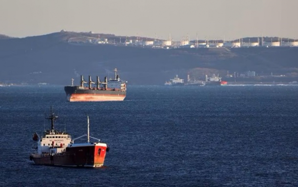 Найбільші грецькі компанії припинили транспортування нафти з Росії - ЗМІ