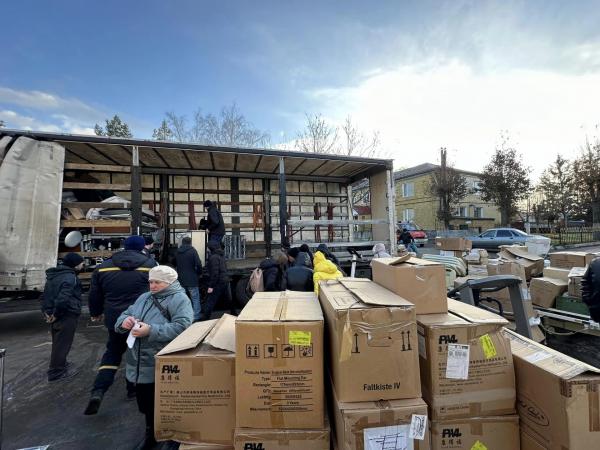 Тульчинський громаді передали декілька тон гумдопомоги з Німеччини