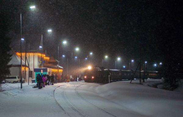Через снігопади поїзди, які рухаються через Вінниччину, затримаються на понад 30 хвилин