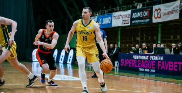 Прикарпаття-Говерла впевнено обіграла Самбір і вийшла до 1/4 фіналу Кубка України з баскетболу