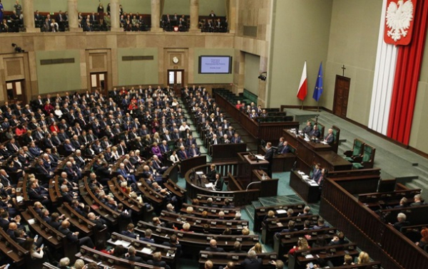 У Польщі ухвалили постанову про санкції на агропродукцію з РФ і Білорусі