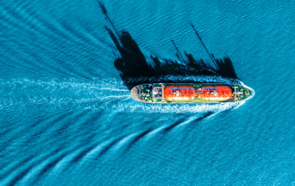 Покупці СПГ масово переорієнтовуються з Катару на США